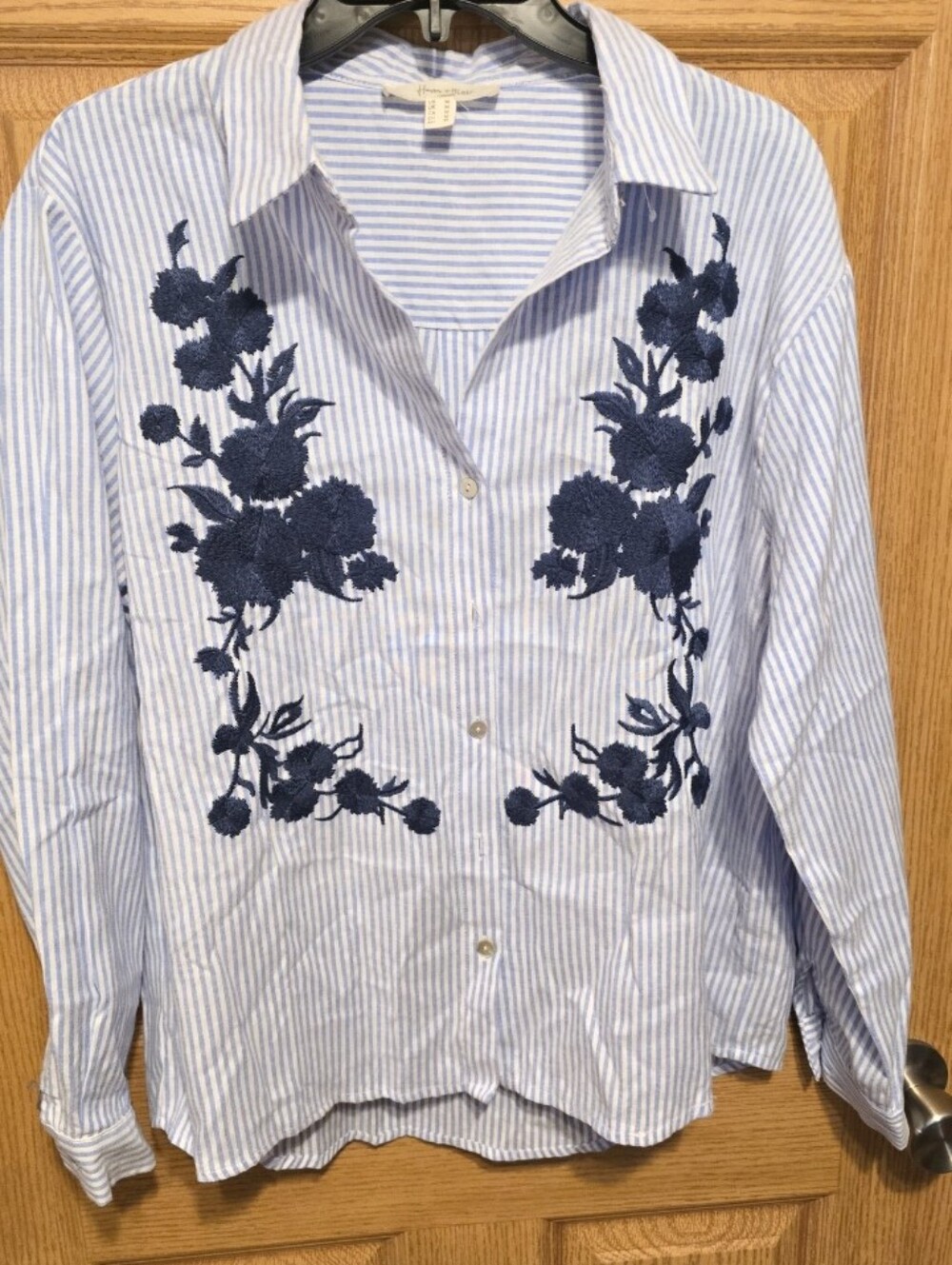 NEW HAVER+BLAIR Blue & White Long Sleeve Button Up Blouse Sz M Blue Stripes